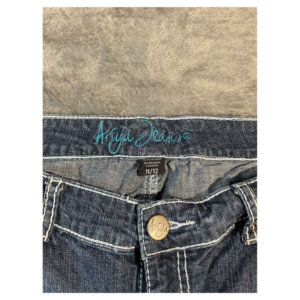 Ariya Women's Jeans Distressed Blue Size 11/12 - Picture 2 of 6